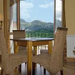 Hotel Presa 2*