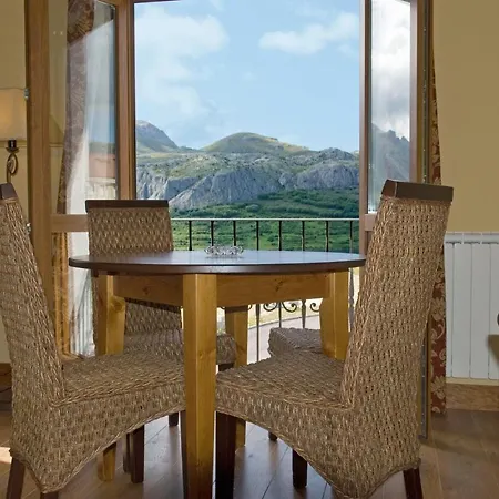Hotel Presa 2*