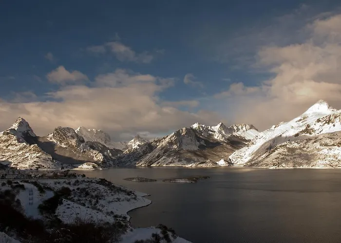 Presa Szálloda Riaño